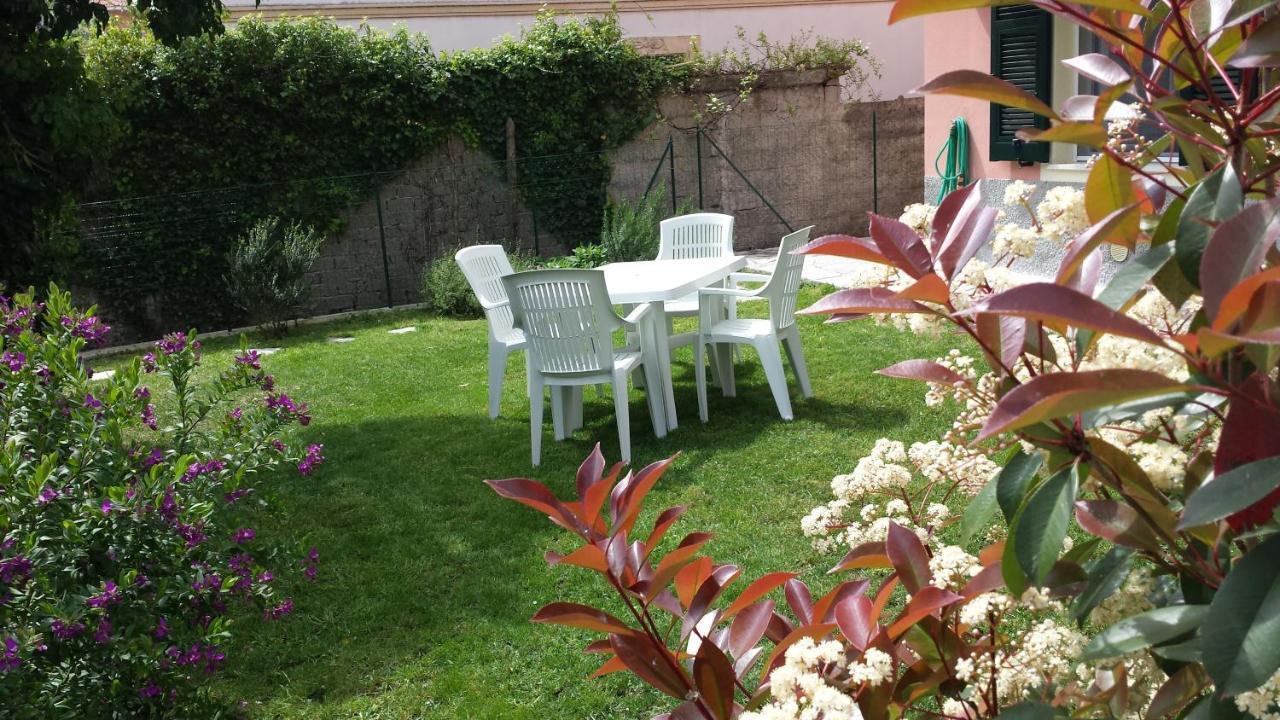 Appartamenti Enrica Moneglia Exterior foto