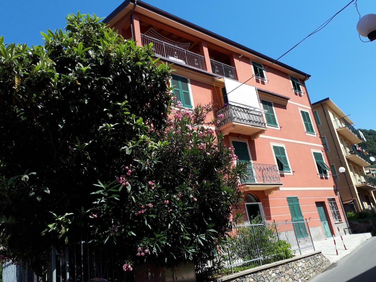 Appartamenti Enrica Moneglia Exterior foto